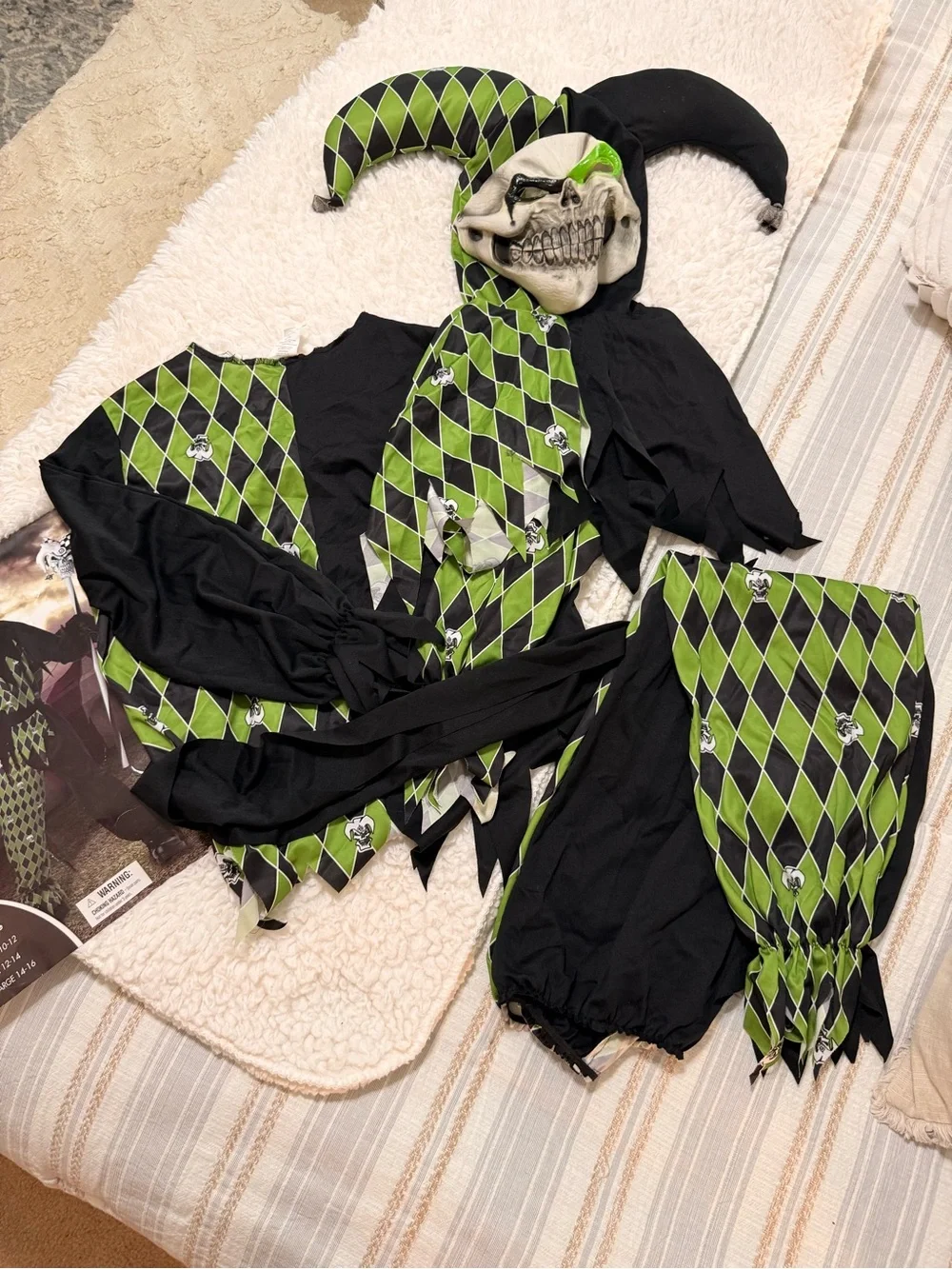 Spirit “Jokes on you” Joker Costume Boys Sz XL 14-16